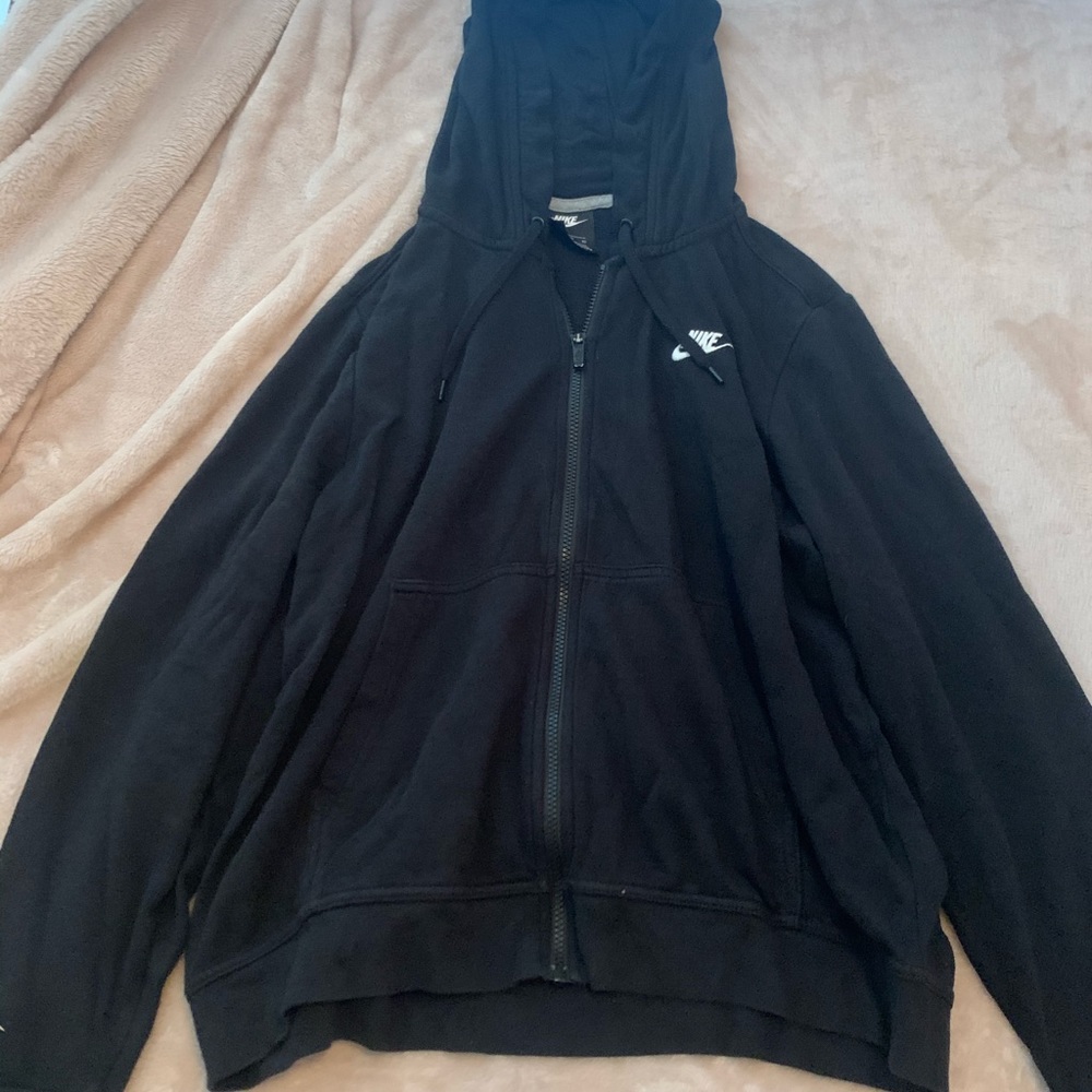 Black nike zip up hoodie